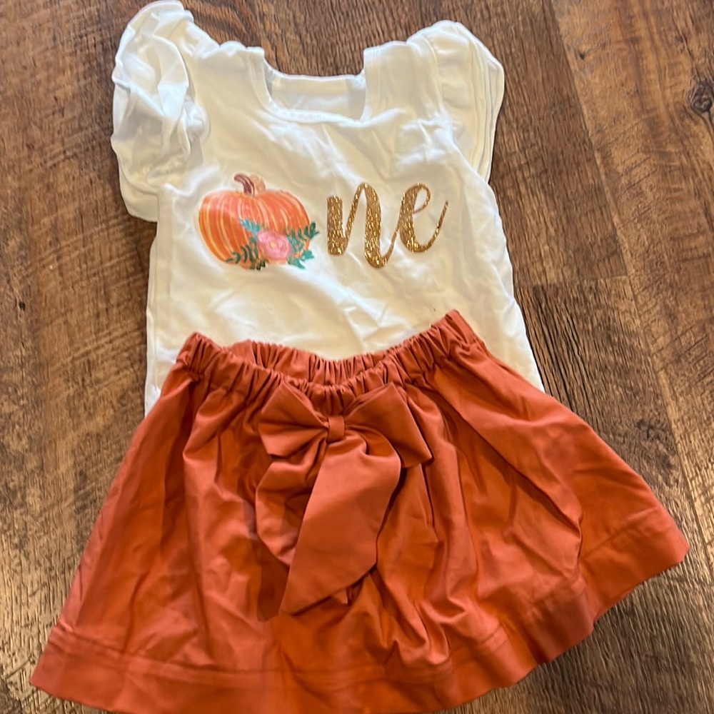 ONE Fall birthday outfit.